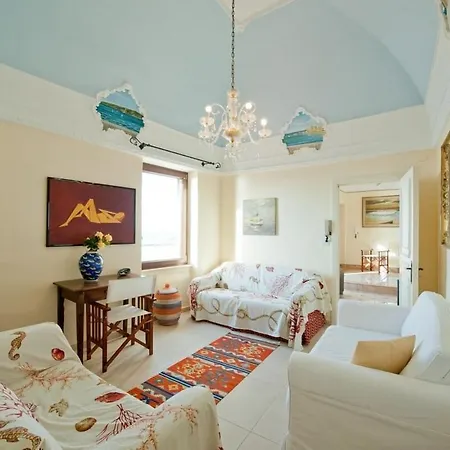La Perla - Luxury Sea View Terrace Apartment Gallipoli